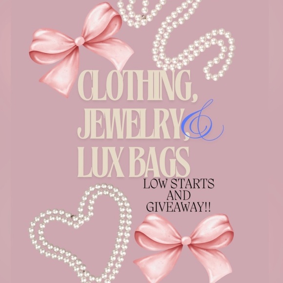 🎀SHOW ME THE GOODS🎀 - Picture 3 of 8